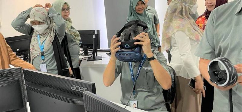VR