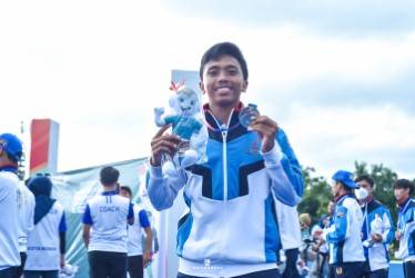 Mahasiswa ITPLN