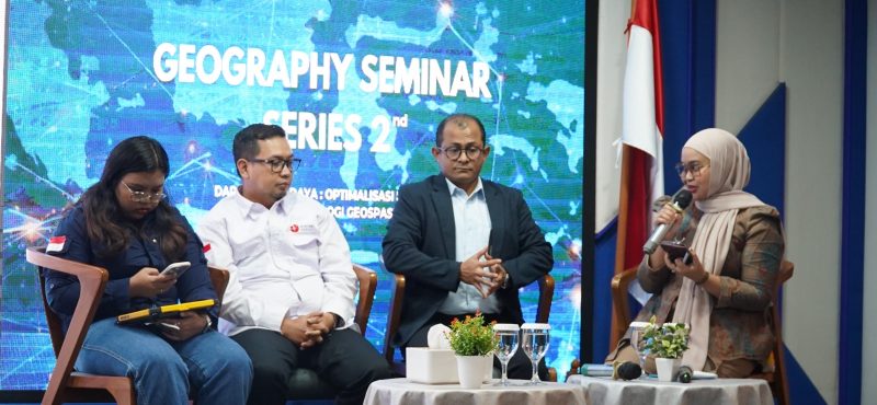 Seminar Geografi ITPLN